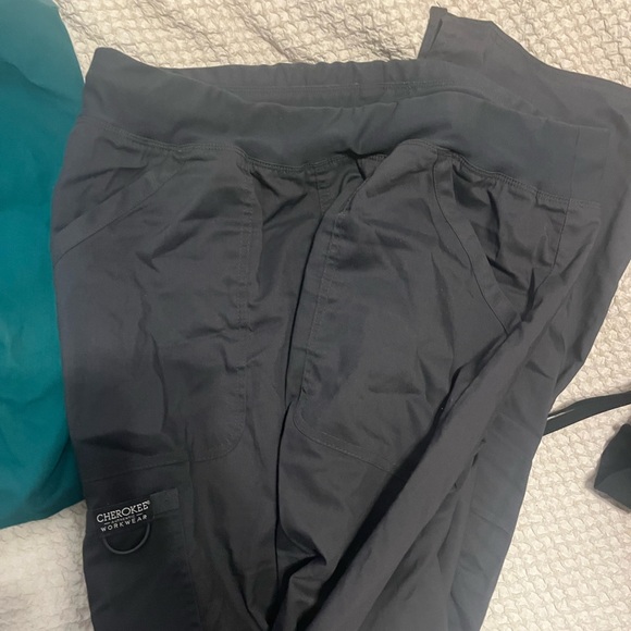 SCRUB BUNDLE 🧚✨ - Picture 6 of 6